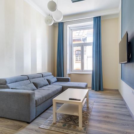 R62A Rottenbiller Apartment Budapest Luaran gambar