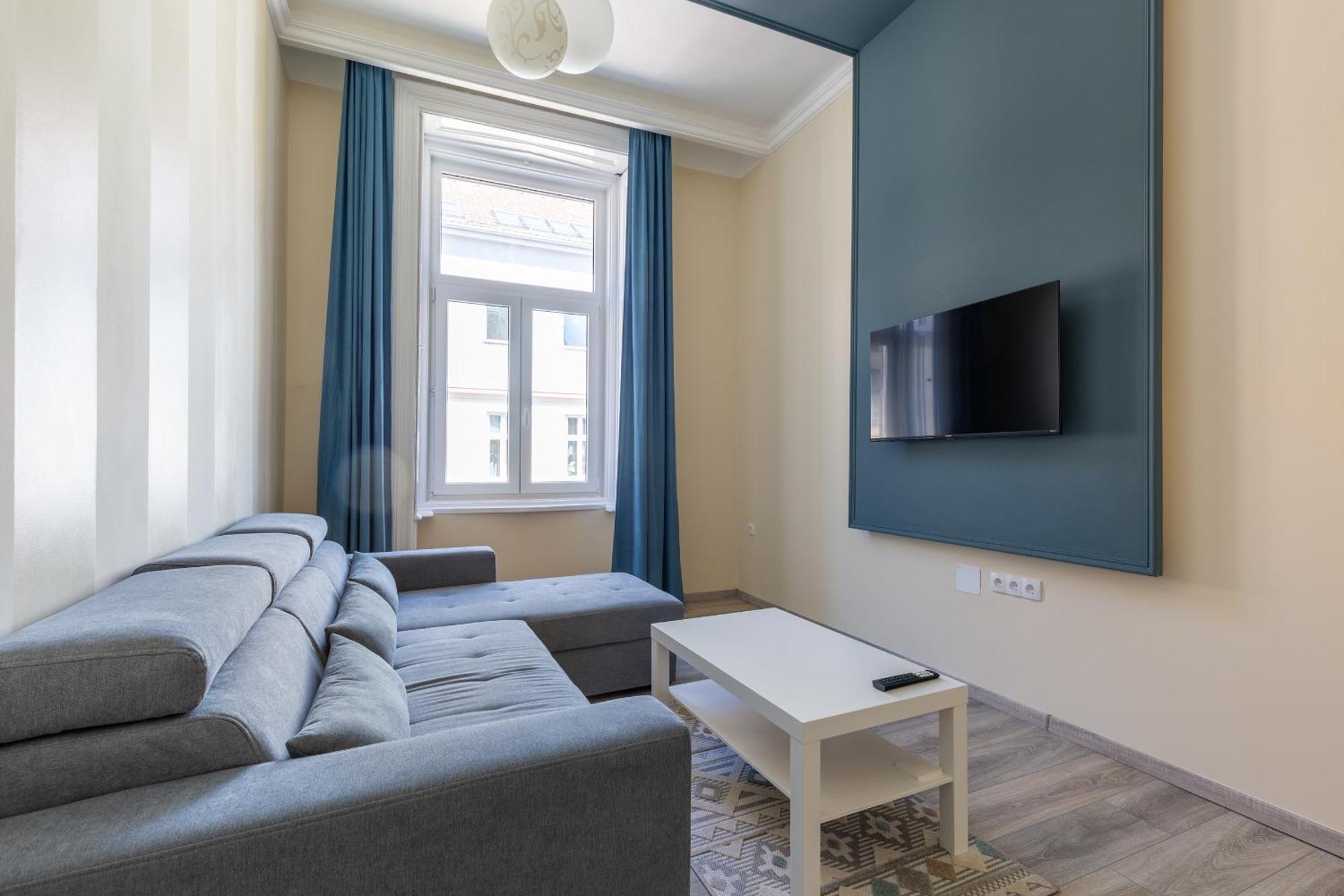 R62A Rottenbiller Apartment Budapest Luaran gambar
